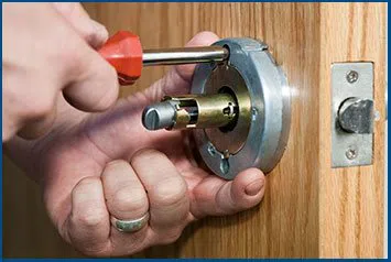 Sterling Lock And Locksmith Sterling, VA 703-334-0562 - new-locks-installation-commercial